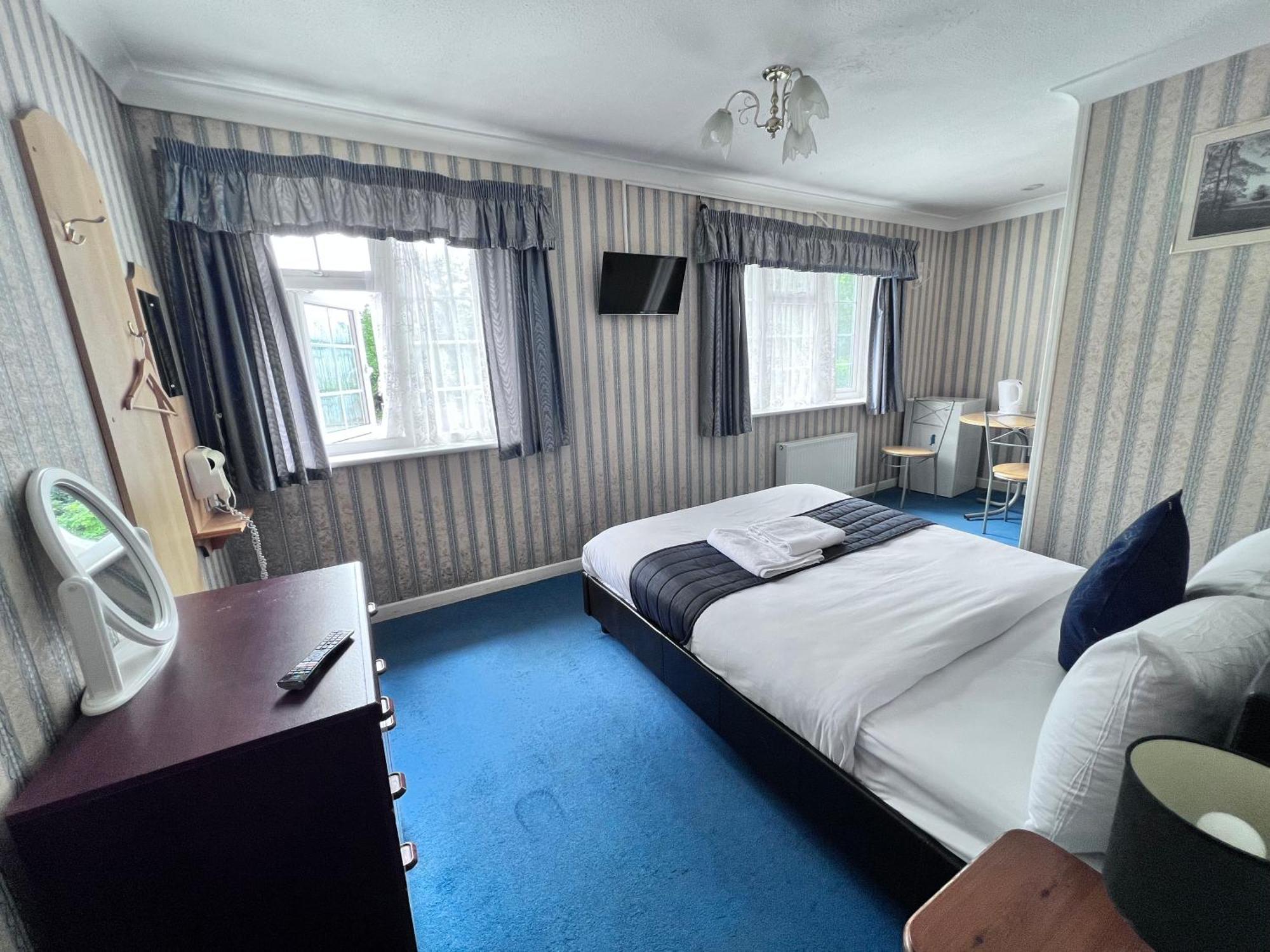 All Seasons Gatwick Guest House & Parking Horley Kültér fotó